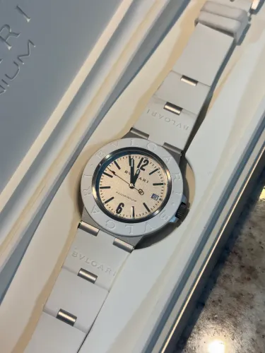 Relógio Bvlgari Aluminium 40mm automático - Branco / Edição limitada