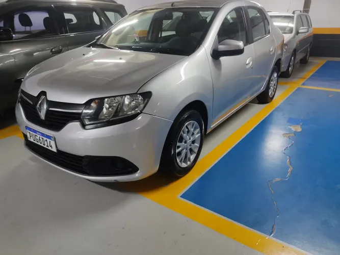 Logan Expression 1.0 2014 Completo Novo