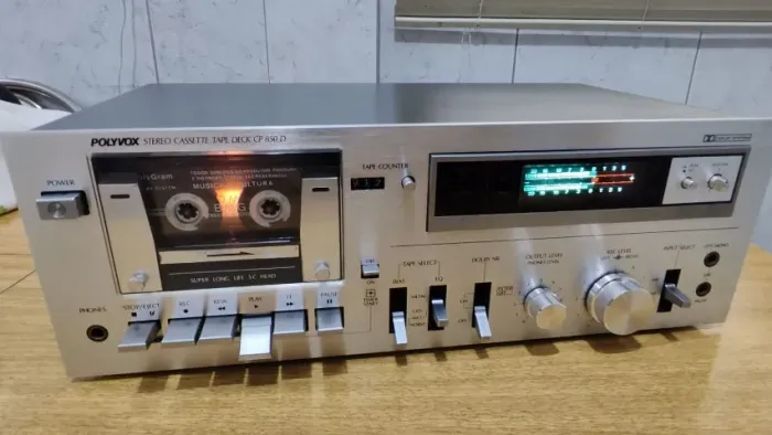 Tape Deck Polyvox Polivox CP 850D Bem conservado.