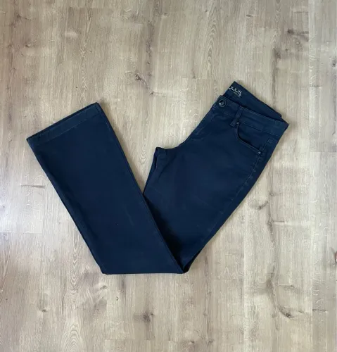 Calça jeans tam 40 feminino preta reta Equus