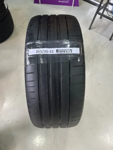 Pneu Pirelli 265/35 R22
