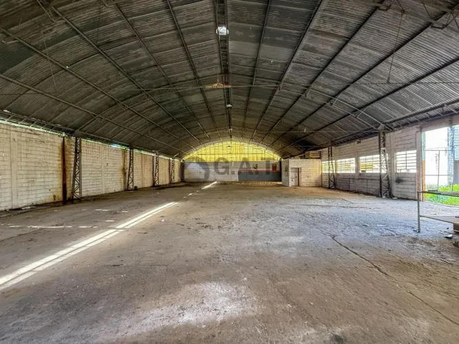 Galpão Industrial de 1.400m² para locação em Sorocaba-SP, no Jardim Vera Cruz - Excelente 