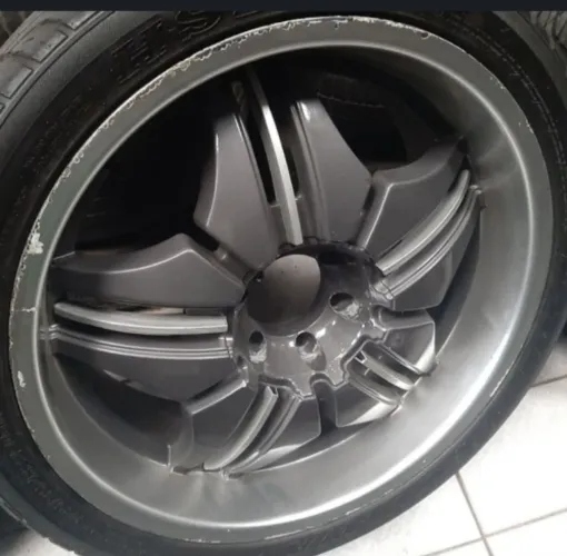 Rodas Importadas esportivas aro 22 grafite com borda prata 6x139 Pickup 