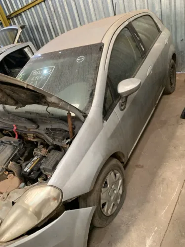 SUCATA PUNTO 1.6 16v Etorq Dualogic 2011