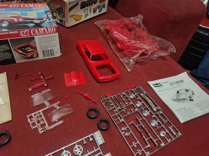 Kit revell Camaro 69 1/25