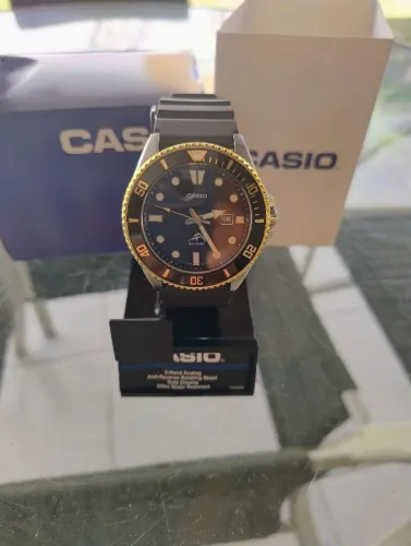 Relógio Casio Duro