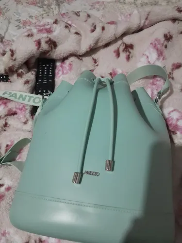 Vendo bolsa nova Arezzo.