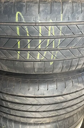 Pneu Bridgestone 225/50/18