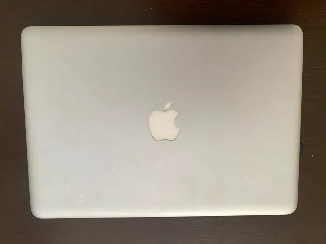 MacBook Pro 13 - 2009