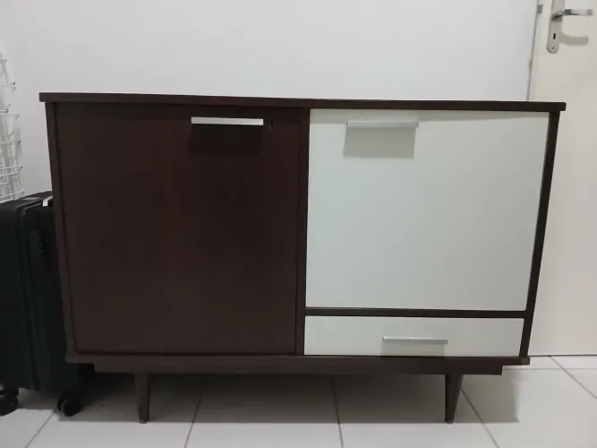 Móvel Antigo em Madeira