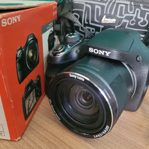 Câmera Sony Cyber-shot DSC H400