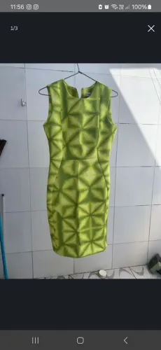 Vestido verde estampado