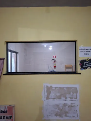 vidro blindex 148x66 180 reais