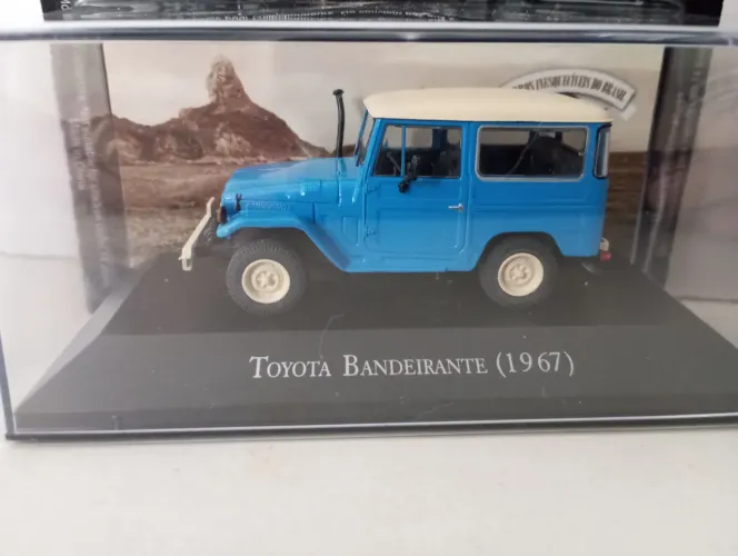 Miniatura Toyota Bandeirante (1967)