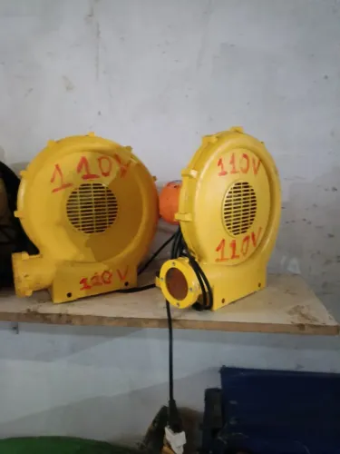 Motor para brinquedo inflável