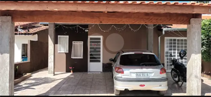 Casa à venda com 2 quartos no condomínio Green Gold, Araçoiaba Da Serra - SP