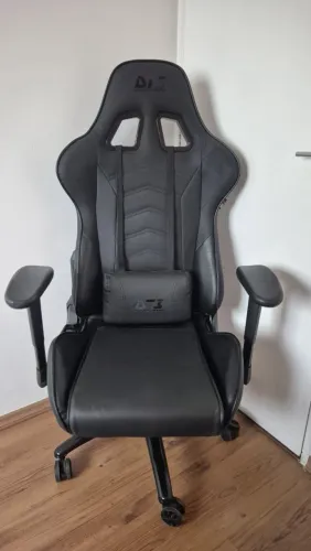 Cadeira Gamer DT3 Elise - Preta | Perfeito Estado