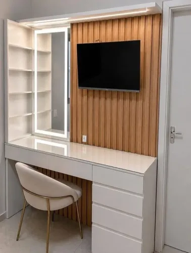 Penteadeira Front Led Com Painel Ripado Para Televisão 