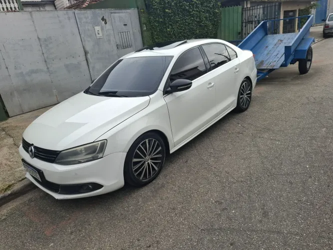 Volkswagen Jetta Highline 2.0 TSI 16V 4P Tiptronic 2013