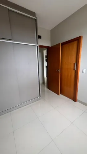 Apartamento com 2 dormitórios para locação no bairro Plano Diretor Sul