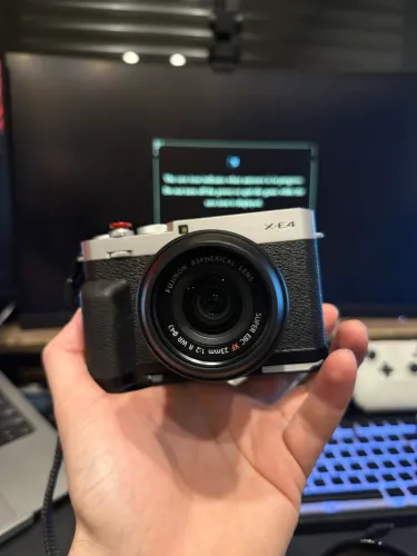 Fujifilm XE4 + lente Fujifilm XF 23mm F/2