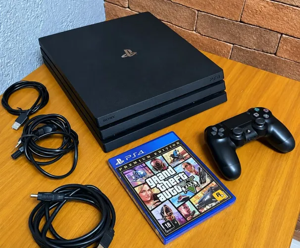 PS4 PRO