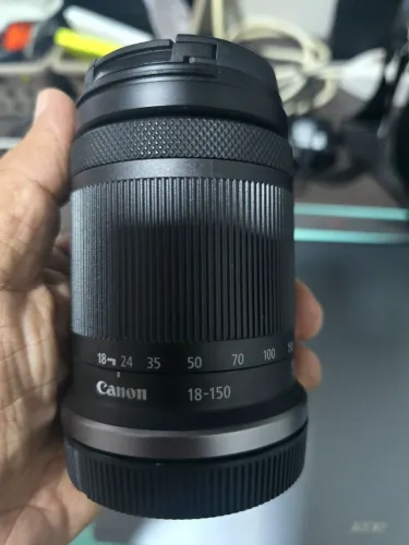 Vendo lente Canon RF-S 18-150mm f/3.5-6.3 IS STM em perfeito estado