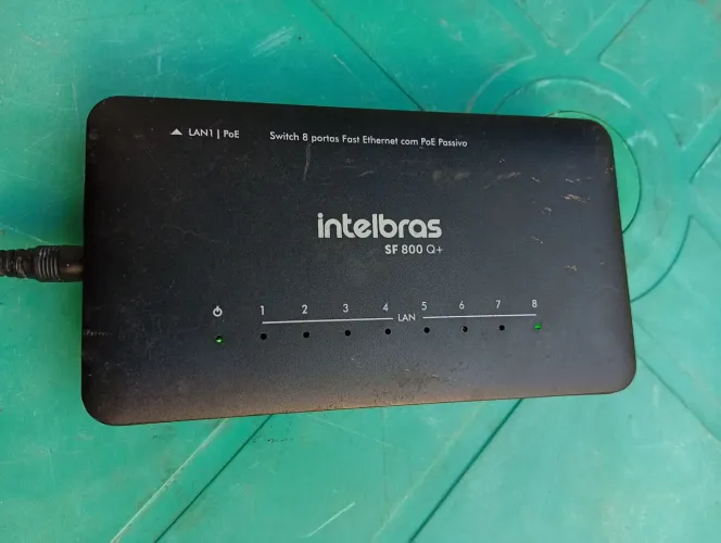 Switch 8 portas Intelbras SF 800 Q+