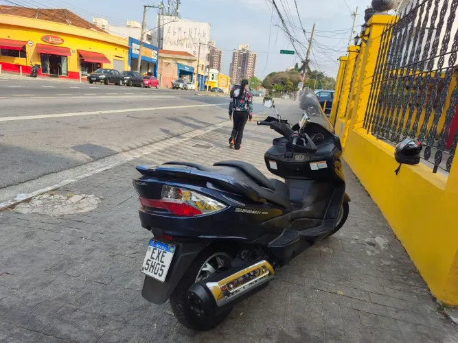 Suzuki Burgman 400!Aceito troca em Zafira