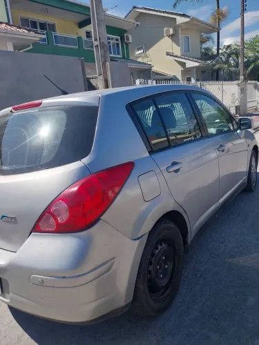 Nissan Tiida S 1.8/1.8 Flex 16V Mec. 2011