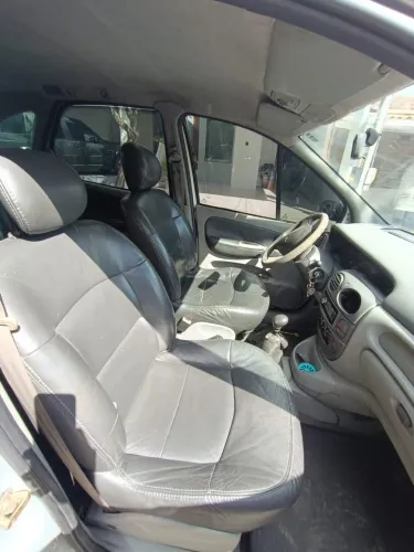 Renault Scenic RT 2.0 16V 5P Mec. 2002
