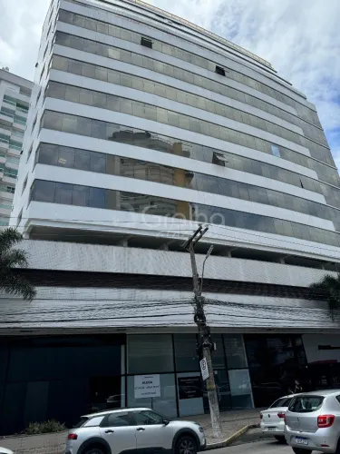 Sala comercial com 225m² no Estreito