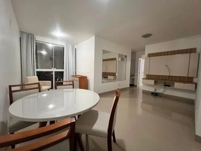 Apartamento com 2 dormitórios para alugar, 68 m² por R$ 4.010,14/mês - Glória - Macaé/RJ