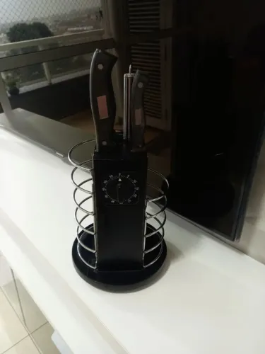Faqueiro rotativo decorativo com timer, facas e lima (amolador)