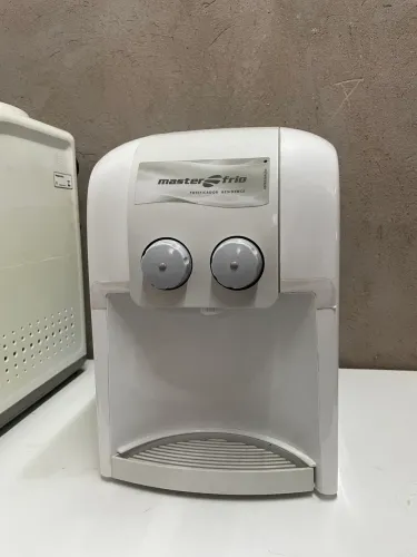 Purificador de água gelada branco