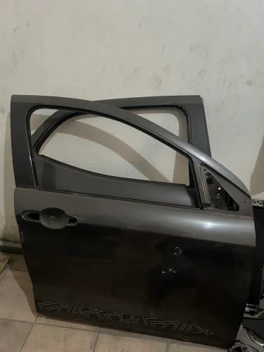 VENDE-SE PORTA DIANTEIRA FIAT ARGO
