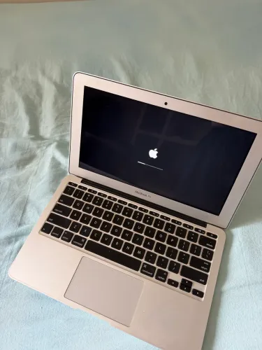 MacBook