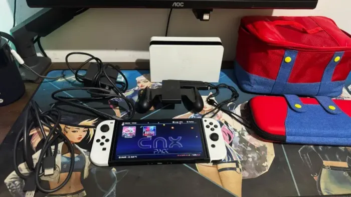 Switch Oled Desbloqueado - MicroSD 256Gb - Com jogos - Retroarch e Mods