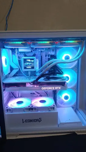 Ryzen 7.7800x...rtx 4070....