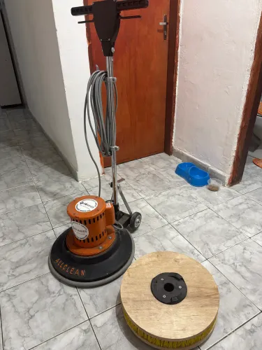 Enceradeira Industrial Romher