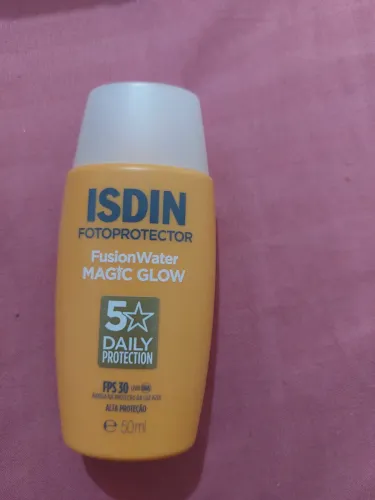 Protetor solar isdin Glow