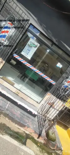 Vendo porta de vidro 2 folhas