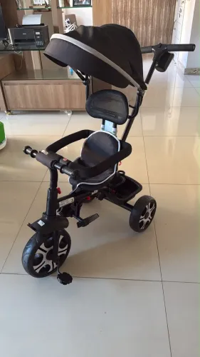 Triciclo infantil