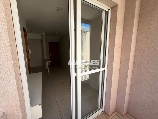 Apartamento com 1 quarto para alugar, 35 m² por R$ 1.400/mês - Edifício Terrasse Saint Mar