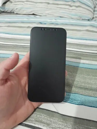 Vendo iPhone 12 256g preto, bateria 75%