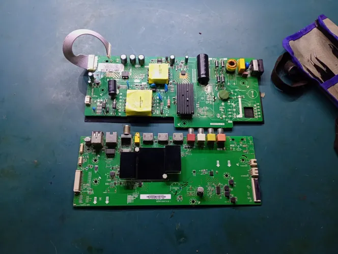 Placa pliciba e fonte pra tv Samsung LG AOC Philips