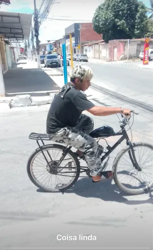 Motorizada 80cc perfeito estado, 1 mes de uso 