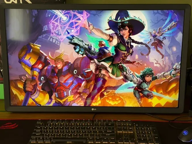 Smart-Tv LG 32" LED com Wi-Fi (usada)