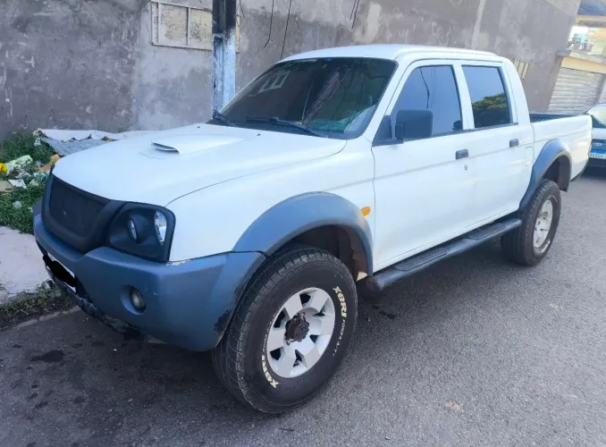 Mitsubishi L200 GL 2.5 4X4 CD Diesel 2008