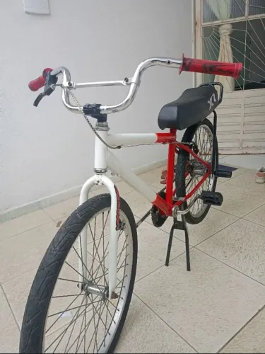 BICICLETA ARO 24 MONTADINHA, IMPERDÍVEL!!!